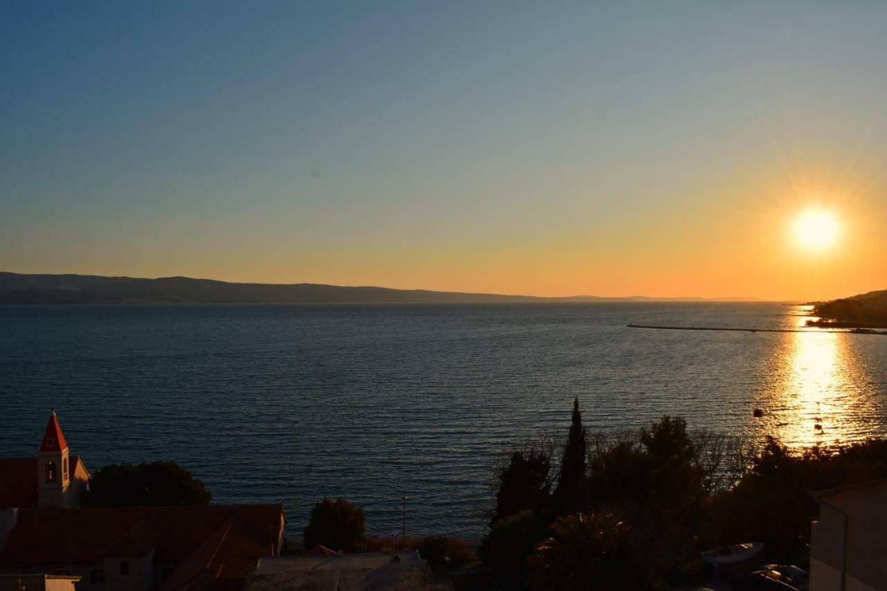 Cosy Sunset Apartment Omiš Exterior foto
